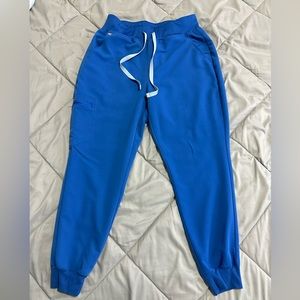 High waited jogger scrub pants. Petite medium.